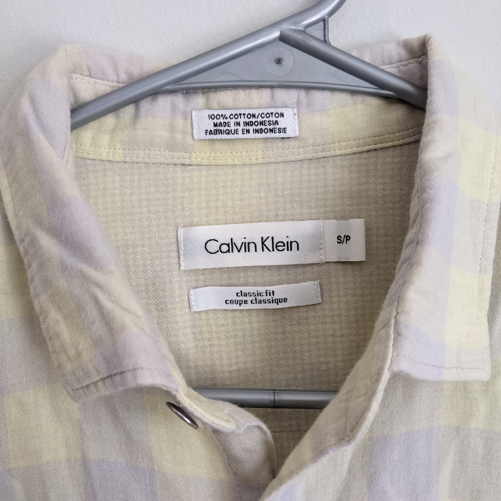 Mens Calvin Klein Button-Up - Picture 2 of 2